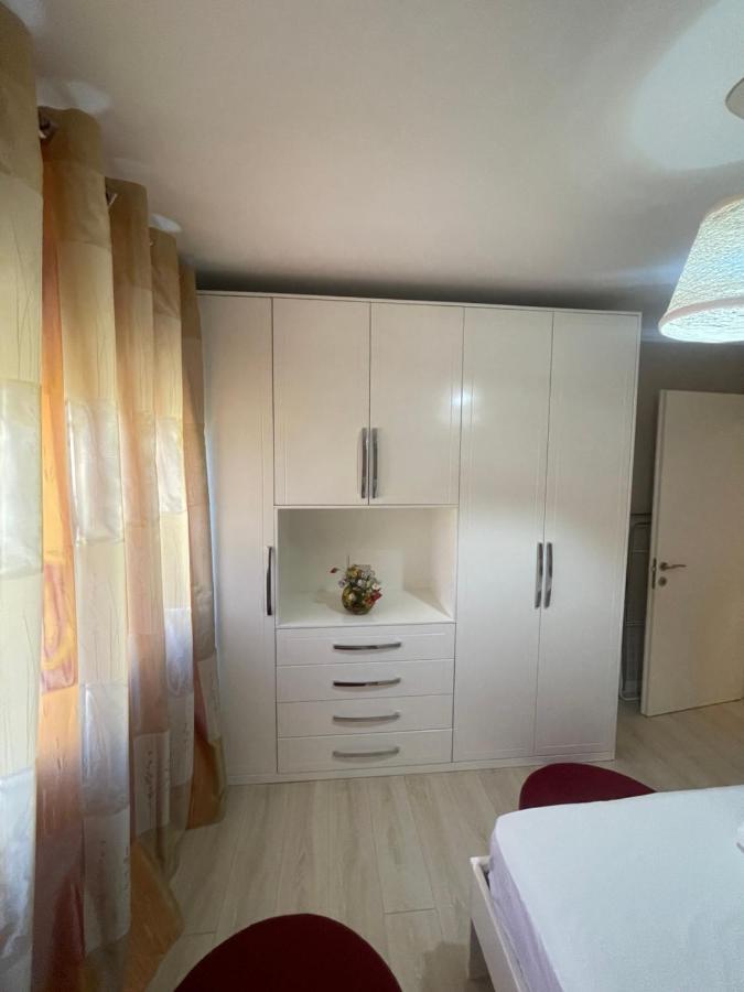 Apartment Centre View New Bazaar Tirana Exterior photo
