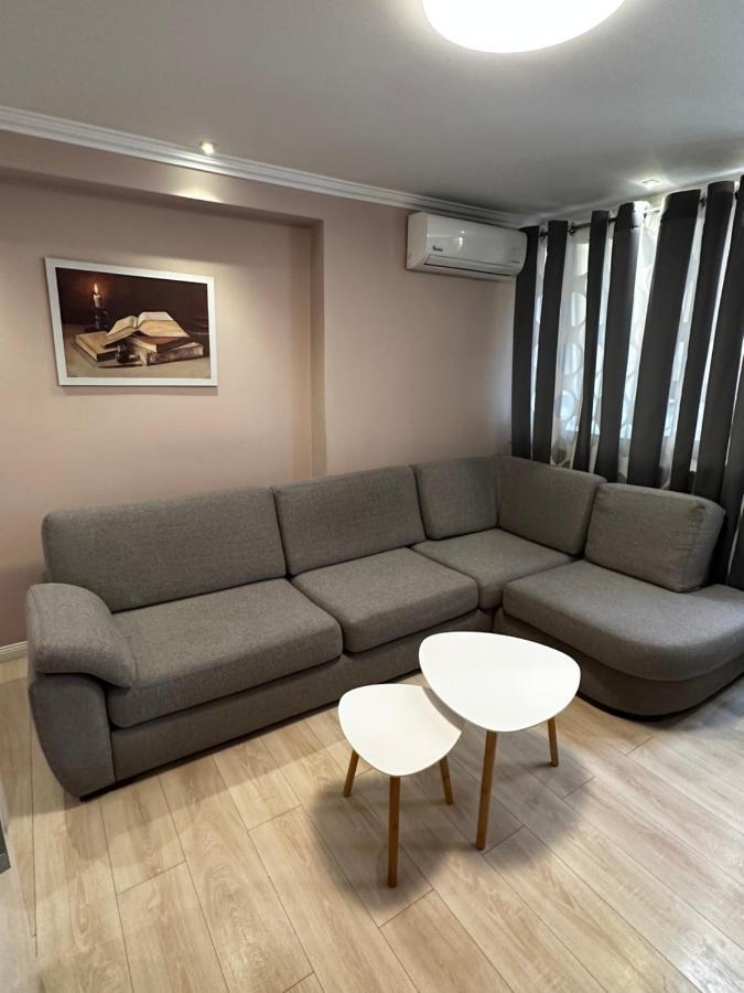 Apartment Centre View New Bazaar Tirana Exterior photo