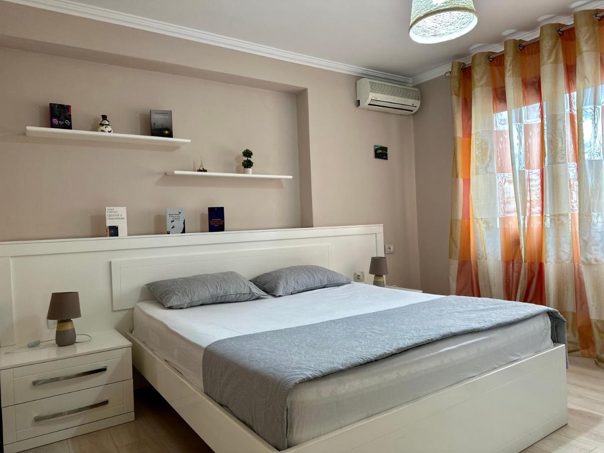 Apartment Centre View New Bazaar Tirana Exterior photo